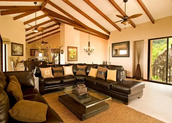 Big Hillside In With Pool And Panoramic Ocean Views Villa