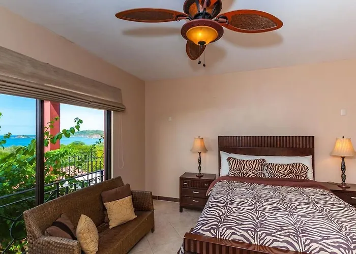 Big Hillside In With Pool And Panoramic Ocean Views * Potrero (Guanacaste)