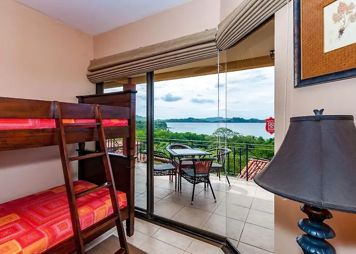 Big Hillside In With Pool And Panoramic Ocean Views Villa