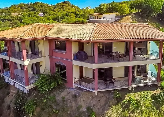 Big Hillside In With Pool And Panoramic Ocean Views Villa *